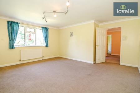 5 bedroom Detached house for sale in Nooking Lane, Aylesby, DN37