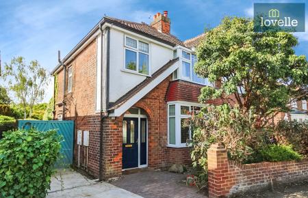 Cragston Avenue, Grimsby, DN33