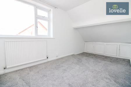 3 bedroom Semi-detached house for sale in Hazel Grove, Louth, LN11