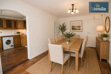 3 bedroom Semi-detached house for sale in Hazel Grove, Louth, LN11