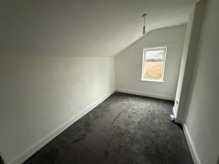 3 bedroom Terraced House for sale in Heneage Road, Grimsby, DN32