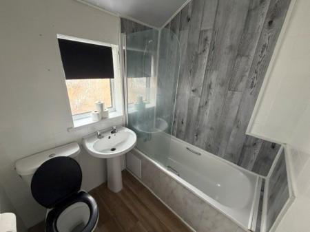 3 bedroom Terraced House to let in Humberstone Road, Grimsby, DN32