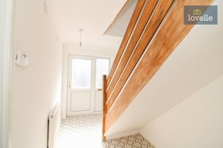 3 bedroom Semi-detached house for sale in Beverley Close, Holton-le-Clay, DN36