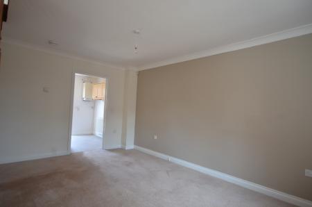 2 bedroom Terraced House to let in Holyoake Road, Grimsby, DN32