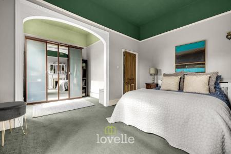 5 bedroom End of terrace house for sale in Abbey Road, Grimsby, DN32