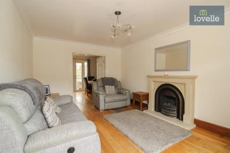 4 bedroom Detached house for sale in Stroykins Close, Grimsby, DN34