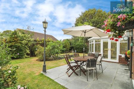 4 bedroom Detached house for sale in Stroykins Close, Grimsby, DN34