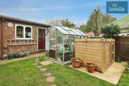 2 bedroom Detached bungalow for sale in Main Road, Saltfleet, LN11