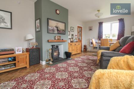 2 bedroom Detached bungalow for sale in Main Road, Saltfleet, LN11