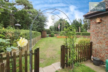 2 bedroom Detached bungalow for sale in Main Road, Saltfleet, LN11