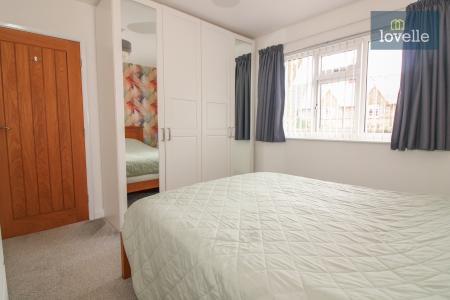 2 bedroom Detached bungalow for sale in Main Road, Saltfleet, LN11