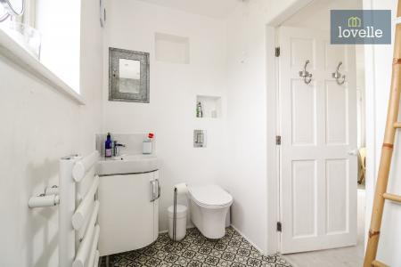 3 bedroom Detached house for sale in Little Becks, Laceby, DN37