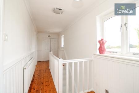 3 bedroom Detached house for sale in Little Becks, Laceby, DN37