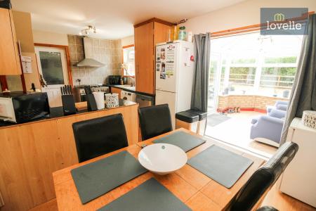 3 bedroom Semi-detached house for sale in Fury Avenue, Grimoldby, LN11