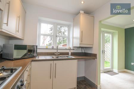 3 bedroom Semi-detached house for sale in Poachers Rise, Stallingborough, DN41