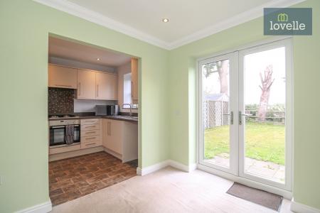 3 bedroom Semi-detached house for sale in Poachers Rise, Stallingborough, DN41