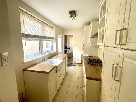 3 bedroom Terraced House to let in Sidney Street, Grimsby, DN35