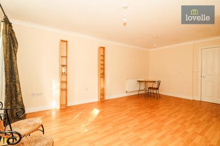 3 bedroom Town house for sale in Alexandra Wharf, Grimsby, DN31