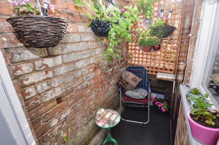 2 bedroom Terraced House for sale in Newmarket, Louth, LN11