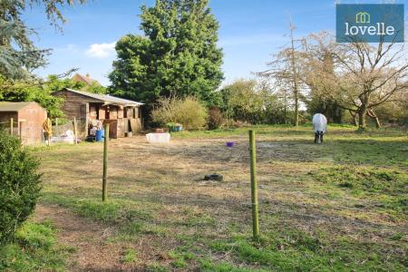 6 bedroom Detached house for sale in Church End, North Somercotes, LN11