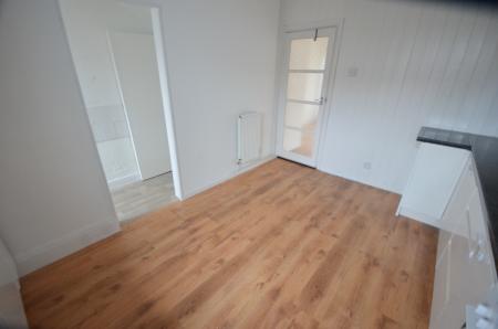 2 bedroom End of terrace house to let in Helene Grove, Grimsby, DN32