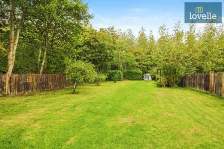 4 bedroom Detached house for sale in Beck Farm Mews, Barnoldby Le Beck, DN37