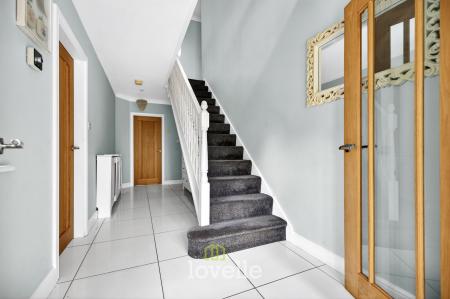 4 bedroom Detached house for sale in Beck Farm Mews, Barnoldby Le Beck, DN37
