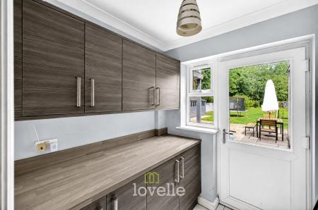 4 bedroom Detached house for sale in Beck Farm Mews, Barnoldby Le Beck, DN37