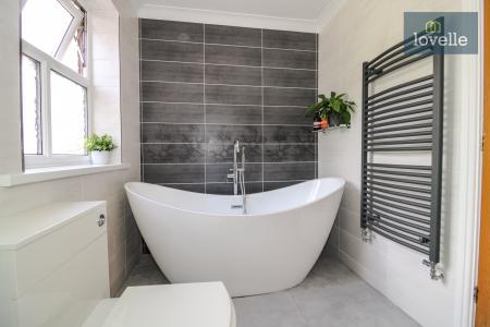 4 bedroom Detached house for sale in Beck Farm Mews, Barnoldby Le Beck, DN37