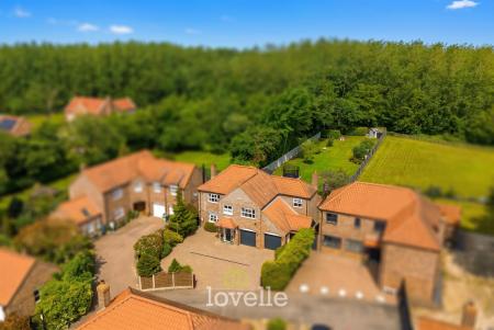 Beck Farm Mews, Barnoldby Le Beck, DN37