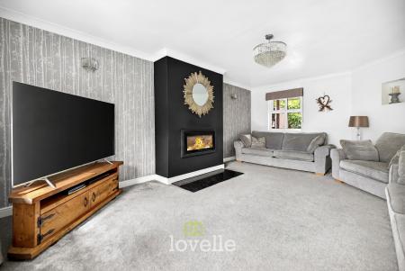 4 bedroom Detached house for sale in Beck Farm Mews, Barnoldby Le Beck, DN37