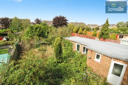 3 bedroom Semi-detached house for sale in Pershore Avenue, Grimsby, DN34