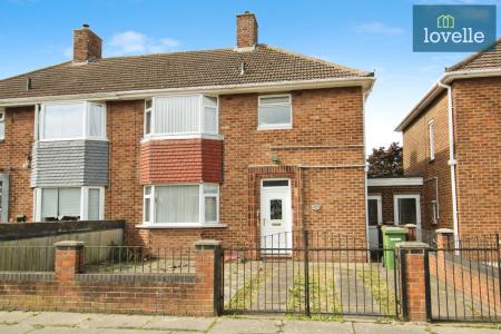 3 bedroom Semi-detached house for sale in Pershore Avenue, Grimsby, DN34