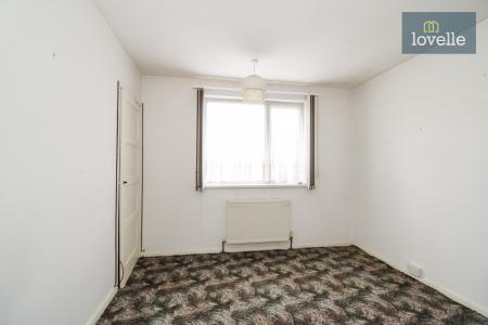 3 bedroom Semi-detached house for sale in Pershore Avenue, Grimsby, DN34