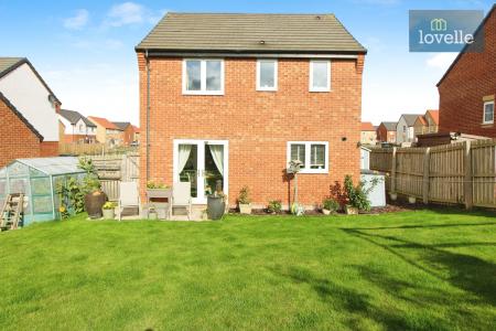 3 bedroom Detached house for sale in Acorn Avenue, Louth, LN11