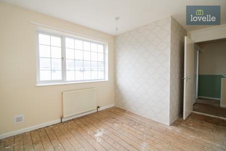 3 bedroom End of terrace house for sale in Queensway, Grimsby, DN37