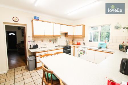 4 bedroom Detached house for sale in Common Lane, North Somercotes, LN11