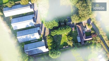 4 bedroom Detached house for sale in Common Lane, North Somercotes, LN11