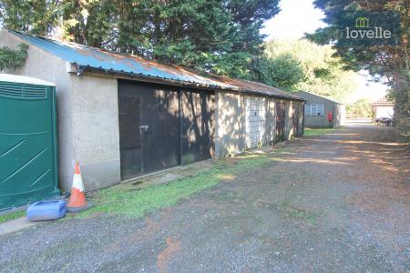 4 bedroom Detached house for sale in Common Lane, North Somercotes, LN11