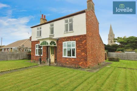 3 bedroom Detached house for sale in Louth Road, Fotherby, LN11