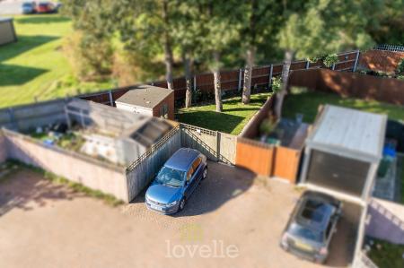 3 bedroom Semi-detached house for sale in Gervase Holles Way, Grimsby, DN33