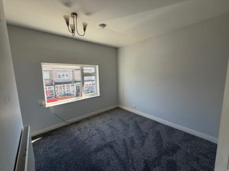 2 bedroom Terraced House to let in St Heliers Road, Cleethorpes, DN35