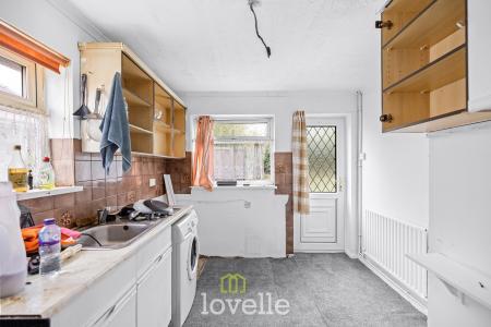 3 bedroom Detached bungalow for sale in Emfield Road, Scartho, Grimsby, DN33