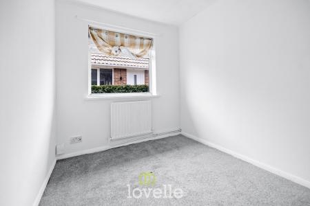 3 bedroom Detached bungalow for sale in Emfield Road, Scartho, Grimsby, DN33