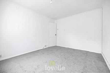 3 bedroom Detached bungalow for sale in Emfield Road, Scartho, Grimsby, DN33