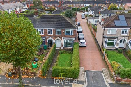 3 bedroom End of terrace house for sale in Yarborough Road, Grimsby, DN34