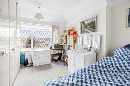 3 bedroom End of terrace house for sale in Yarborough Road, Grimsby, DN34