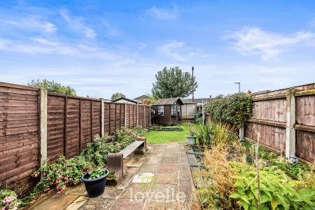 3 bedroom End of terrace house for sale in Yarborough Road, Grimsby, DN34