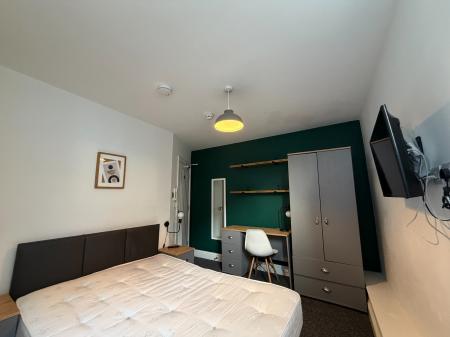 1 bedroom House share to let in Welholme Road, Grimsby, DN32