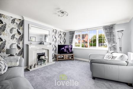 4 bedroom Detached house for sale in Archer Road, Waltham, DN37